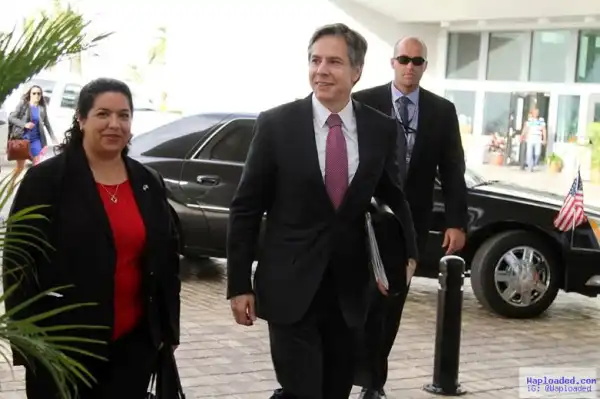 Pics: U.S. Deputy Secretary of State Anthony Blinken & Assistant Secretary of State for African Affairs arrive Nigeria